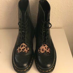 Bentley II Heart Doc Martens